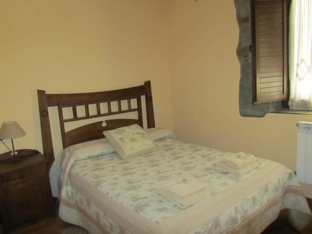Tia Maria Bed & Breakfast Cerredo Phòng bức ảnh