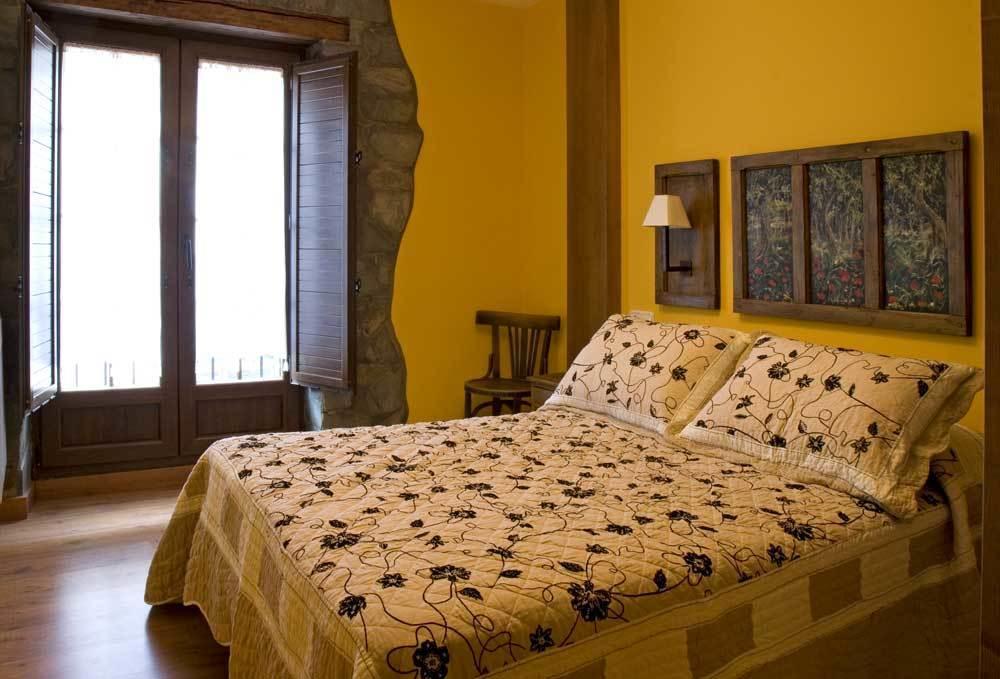 Tia Maria Bed & Breakfast Cerredo Phòng bức ảnh