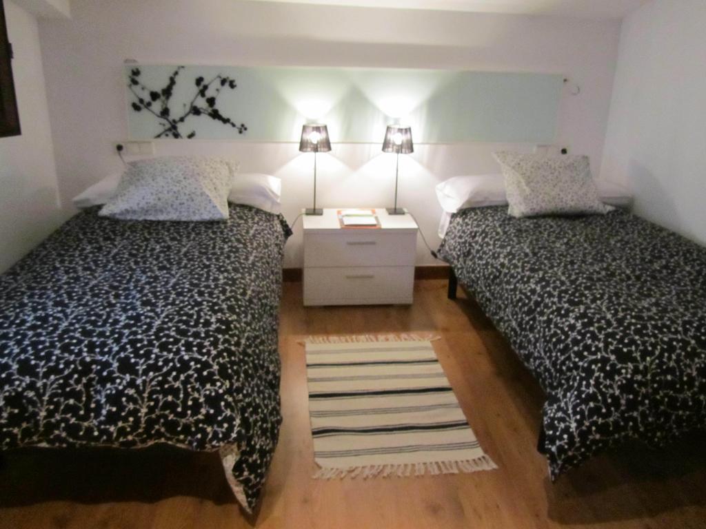 Tia Maria Bed & Breakfast Cerredo Phòng bức ảnh