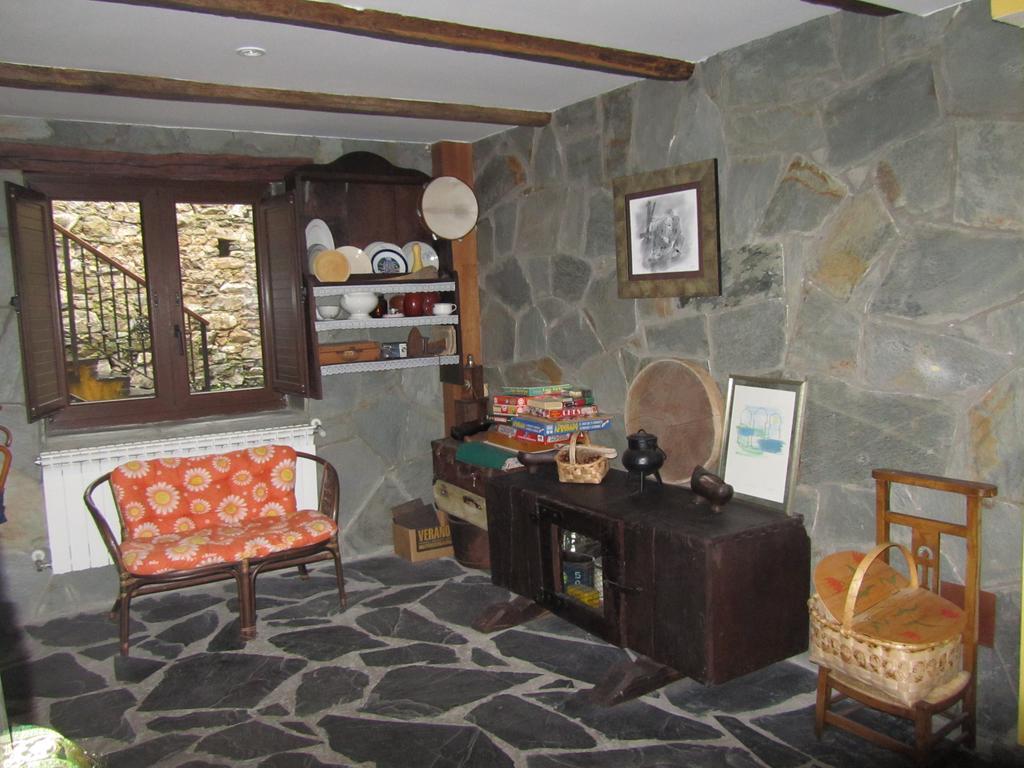 Tia Maria Bed & Breakfast Cerredo Ngoại thất bức ảnh