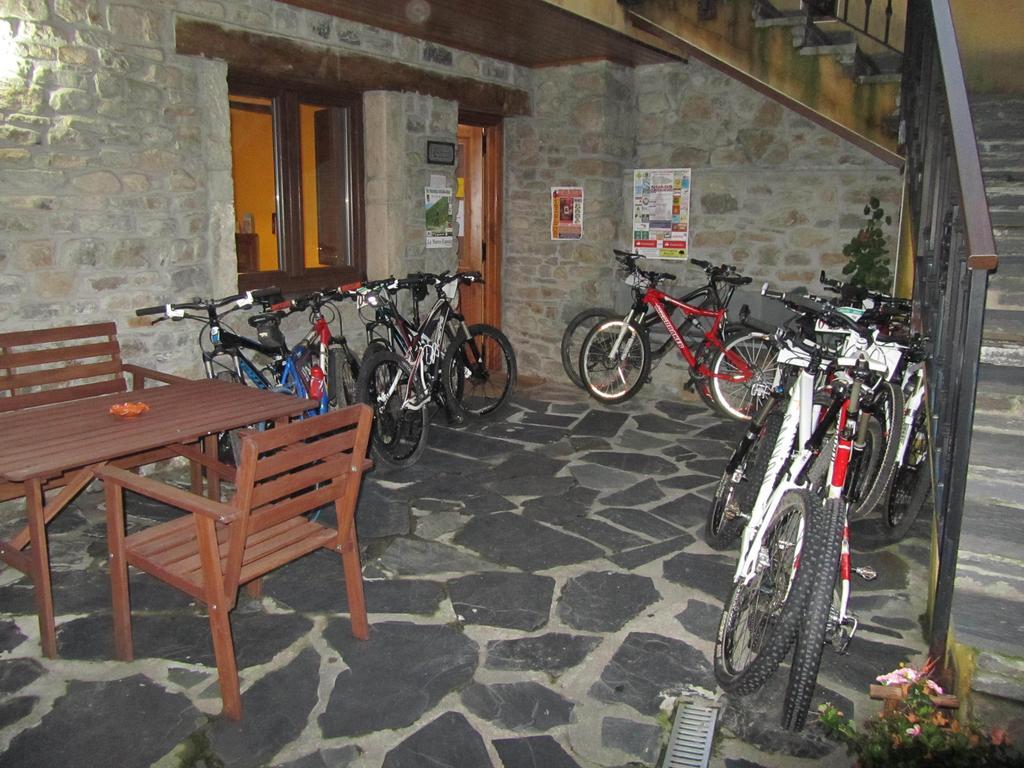 Tia Maria Bed & Breakfast Cerredo Ngoại thất bức ảnh