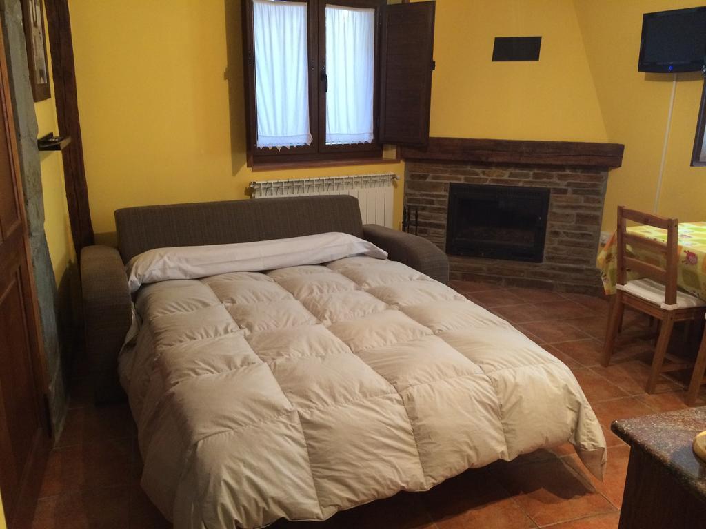Tia Maria Bed & Breakfast Cerredo Ngoại thất bức ảnh